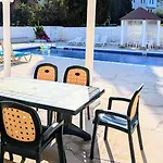Villa 58 Coral Bay Seafront