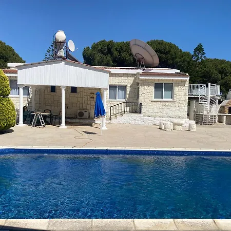 Villa 58 Coral Bay Seafront Peyia