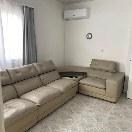 Vila 58 Coral Bay Seafront *