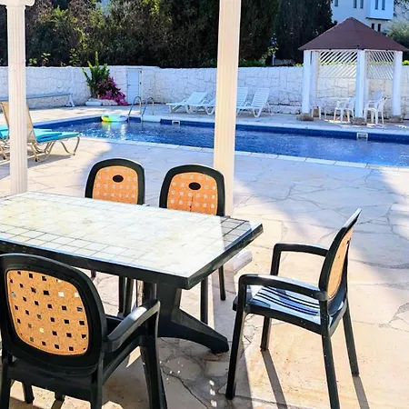 Villa 58 Coral Bay Seafront