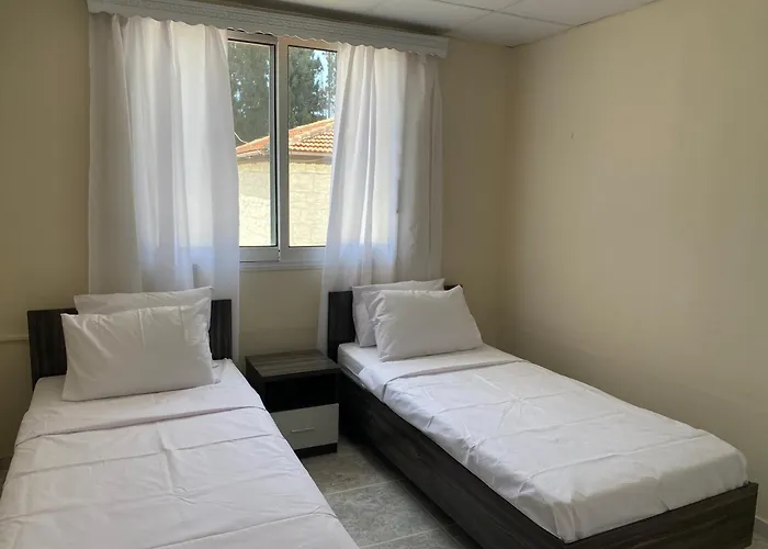 58 Coral Bay Seafront Villa Peyia