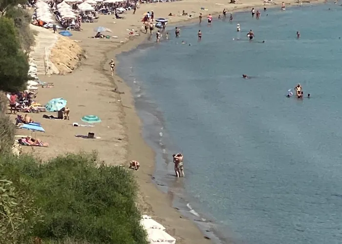 Villa 58 Coral Bay Seafront